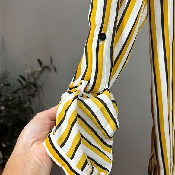 Adrianna Papell Yellow Gold Button Down Shirt with Notched Collar - Picture 6 of 7